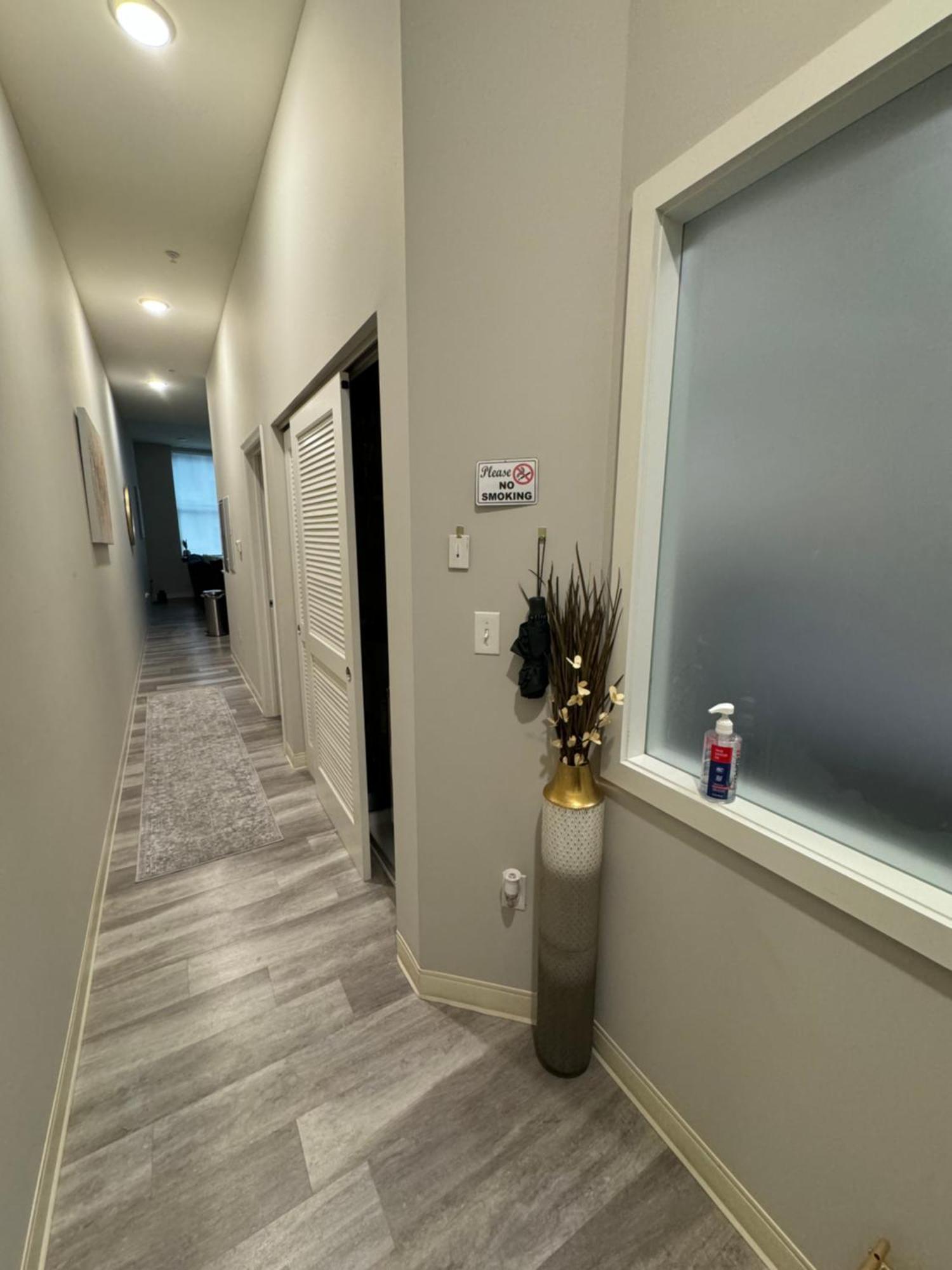 Beautiful Condo/Rooftop Patio With Free Parking Cleveland Exterior photo